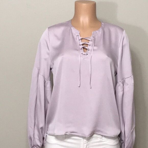 Hammered lace up lavender blouse. NWT - Picture 4 of 5